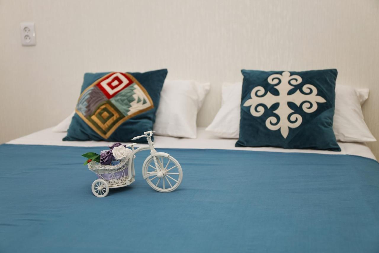 Reliablehouse 2-Х Комнатная Квартира В Центре Appartement Alma-Ata Buitenkant foto