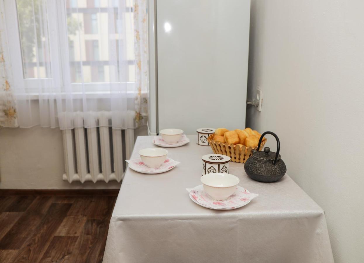 Reliablehouse 2-Х Комнатная Квартира В Центре Appartement Alma-Ata Buitenkant foto